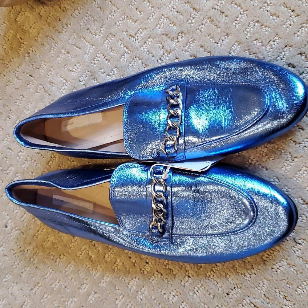 Blue metallic loafer